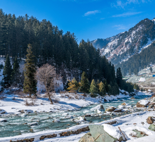 Beautiful Kashmir in Winters